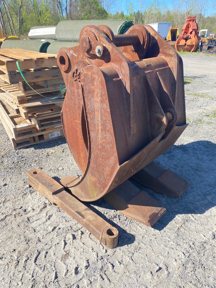Geith 2 over 3 Excavator Grapple Attachment, 80mm Pins
