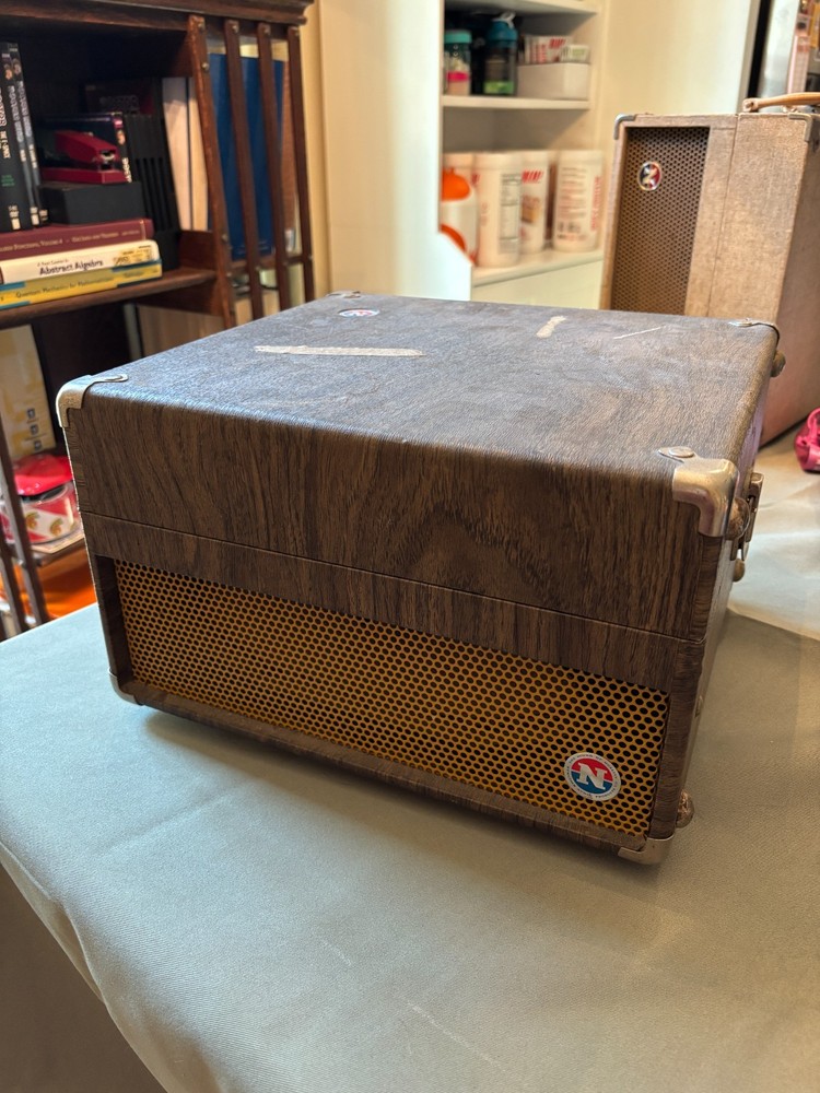 NEWCOMB EDT-28 C Record Player excellent condition, fully functioning, and LOUD!