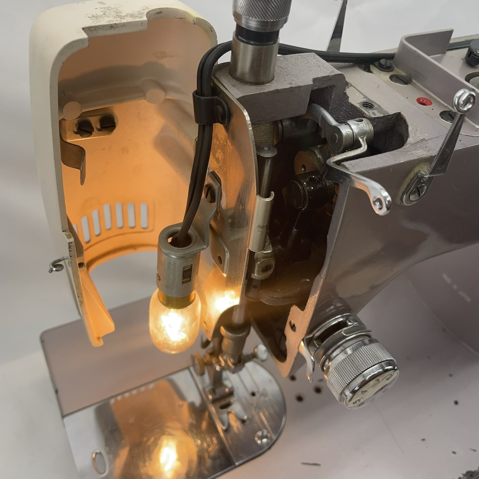 SERVICED - KENMORE 158 HEAVY DUTY 1 Amp Steel Zigzag Sewing Machine JAPAN