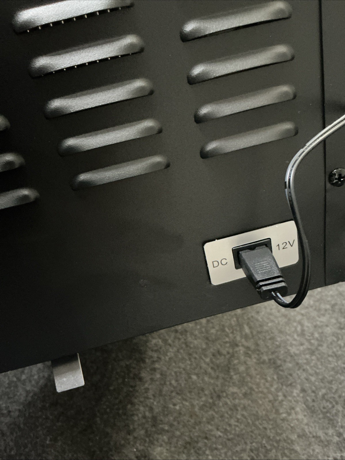 Ionchill 6-Bottle Wine Cooler New, Never Used One , Tested