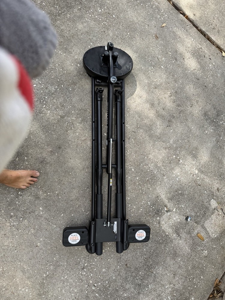 NICE! The DB Method Squat Workout Exercise Machine