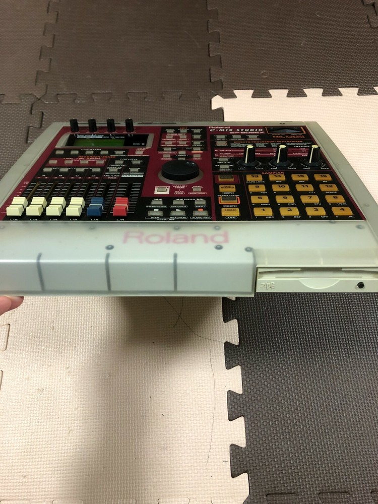 USED ROLAND SP-808EX e-MIX STUDIO Groove Sampling Machine Multitrack Recorder