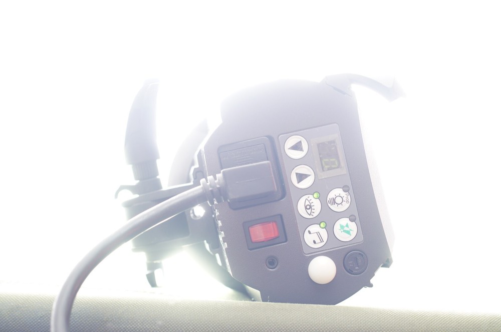 Elinchrom D-Lite 2 it Monolight Studio Strobes