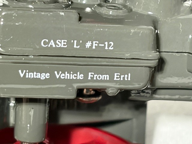 ERTL Case "L", Gray, 1/43