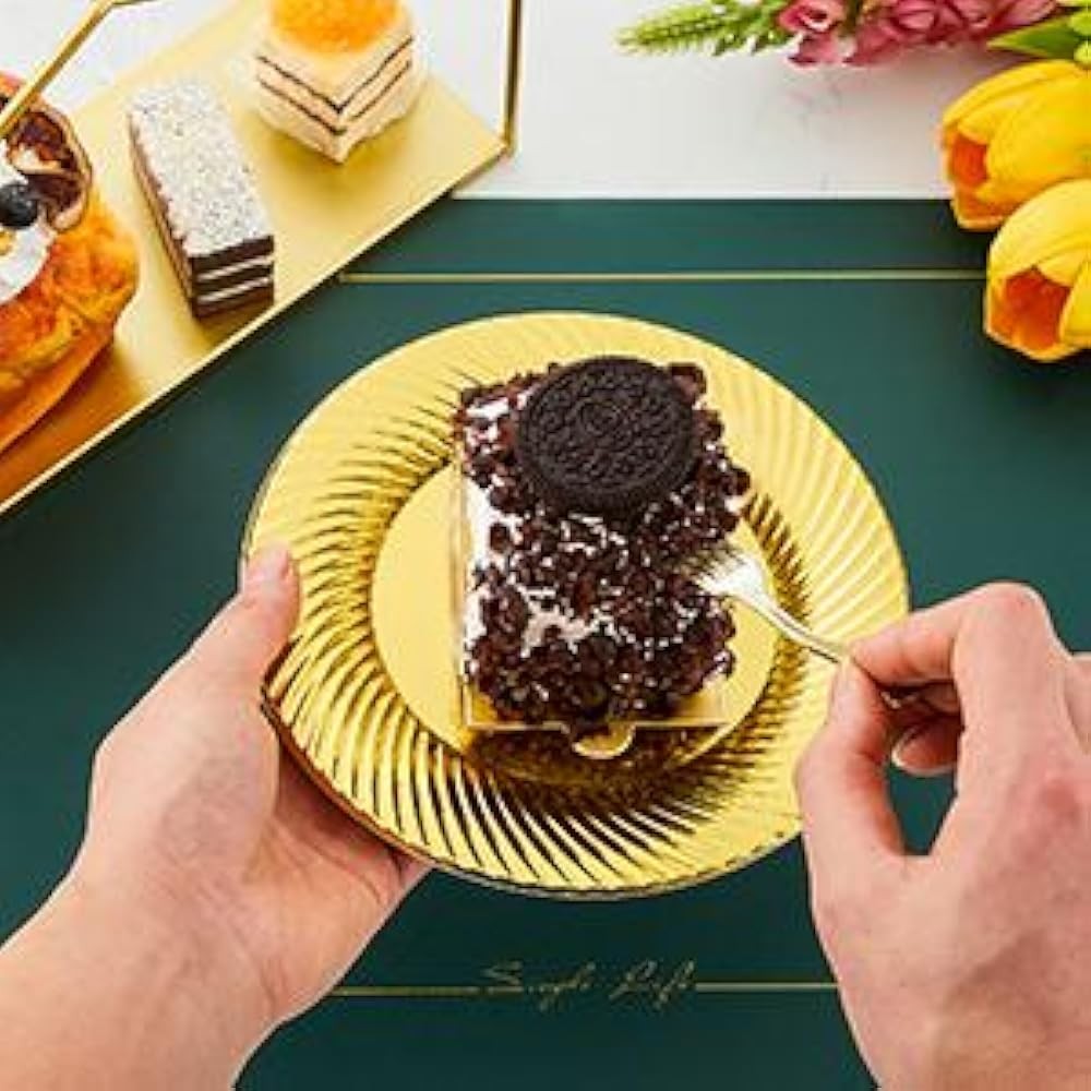 Gold Plastic Dert Plates with Mini Forks, Include Disposable