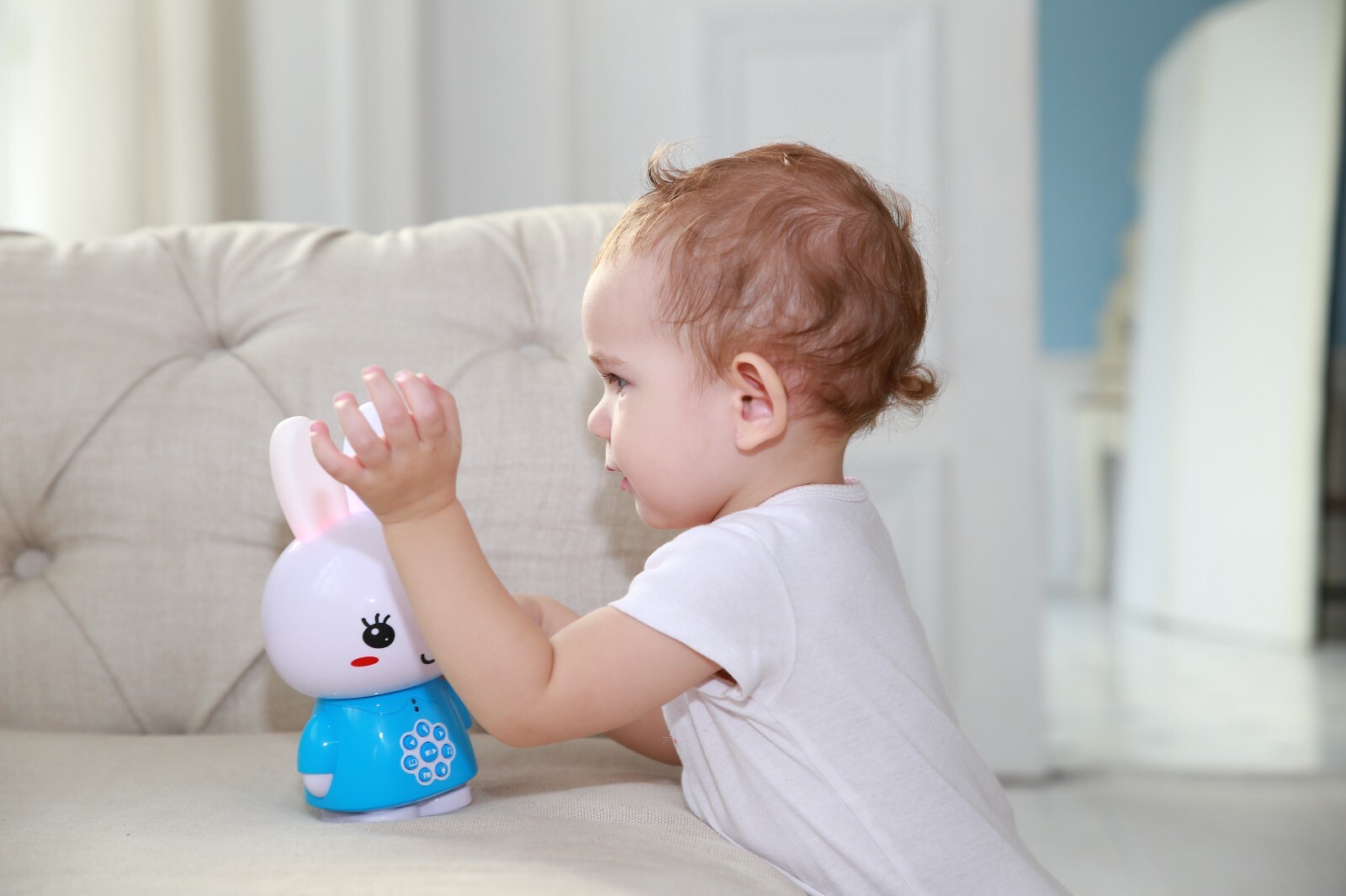 Alilo G6 Honey Bunny, Nursery Rhymes, Stories, Recording, Lullaby Baby Toy - NEW