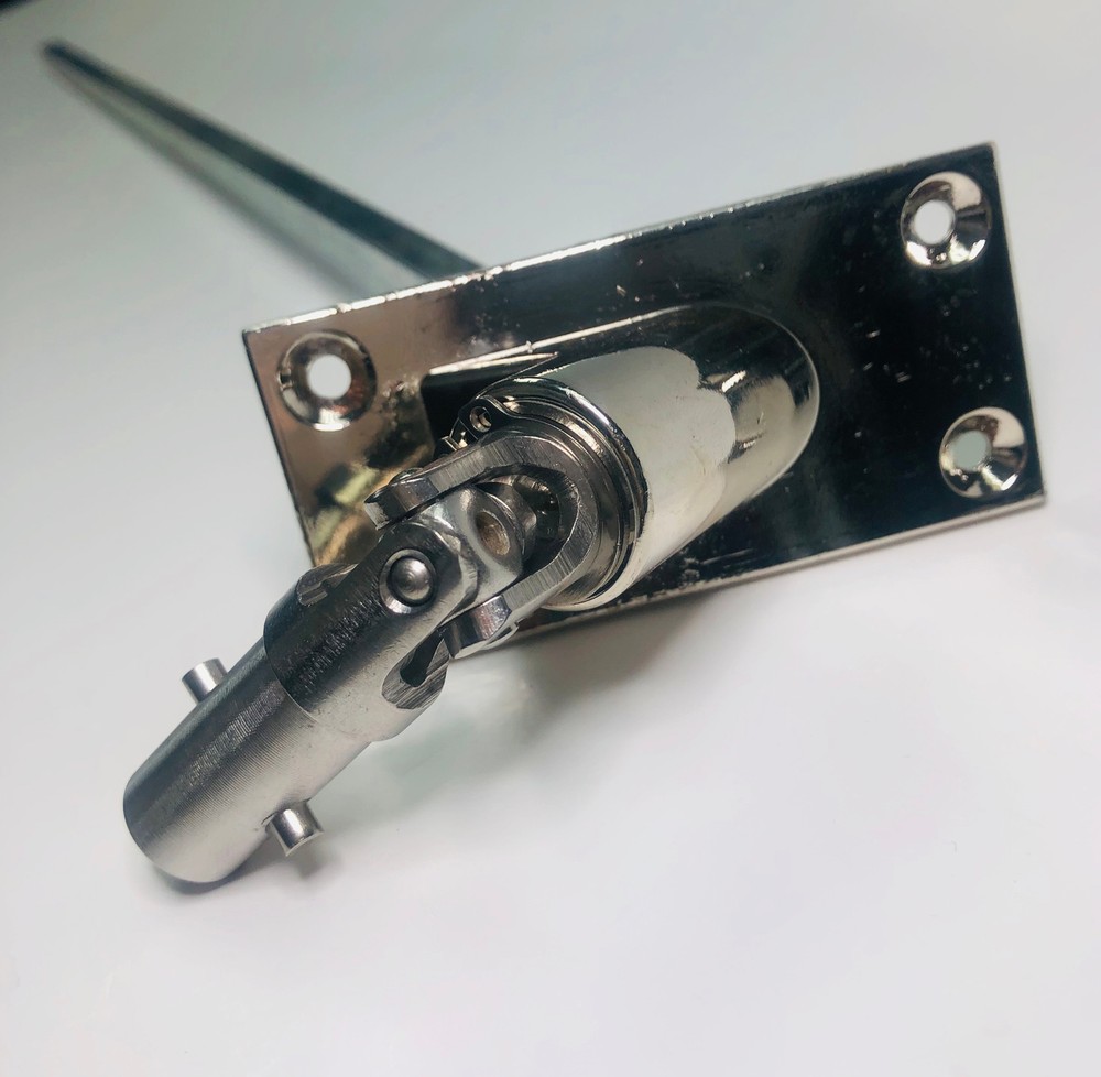4 Hole square shaft universal (BSN)