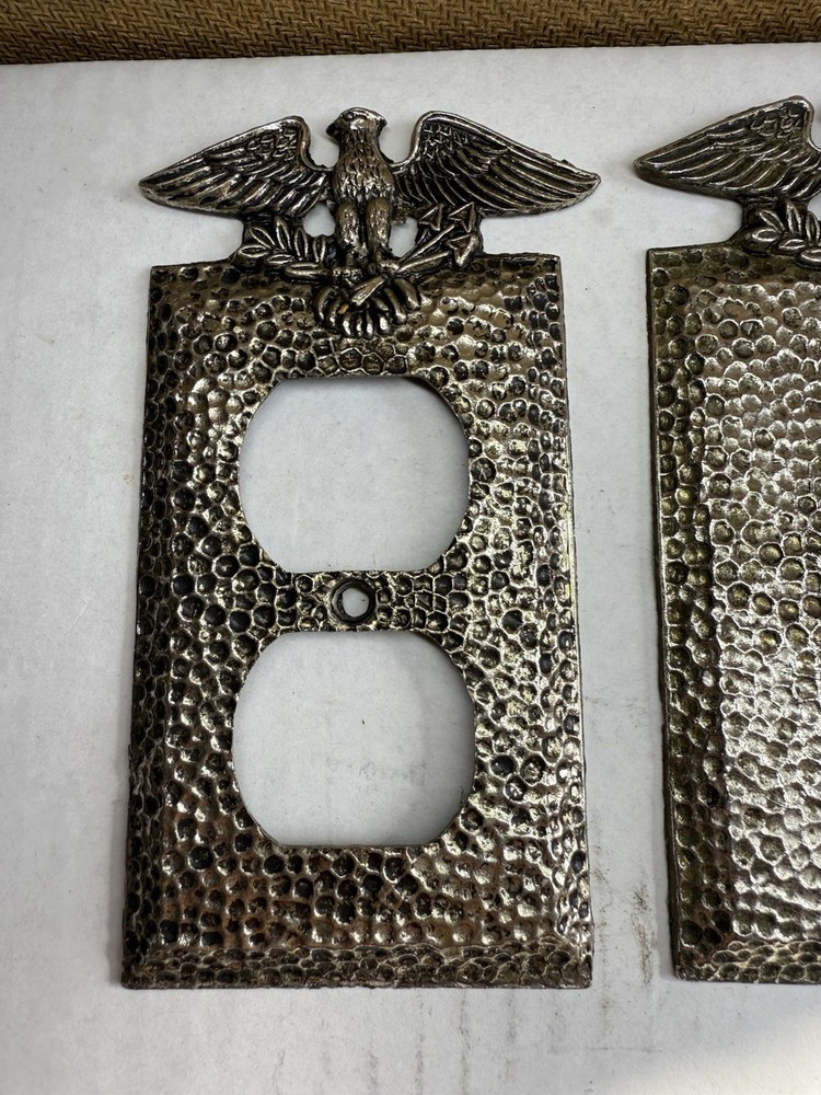 EDMAR 90 M.C. Co. Hammered Brass Eagle Single Light Switch & Double Outlet Cover