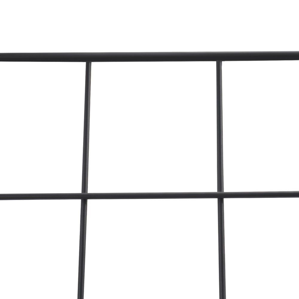 Triangle Wire Grid Display Stand with Casters - Stable Corner RackUSUS