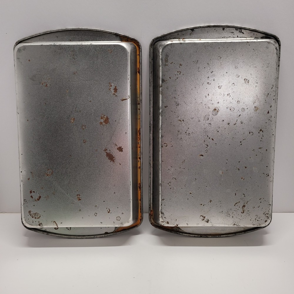 2 VTG 11x7 Rectangular Cake/Baking Pans