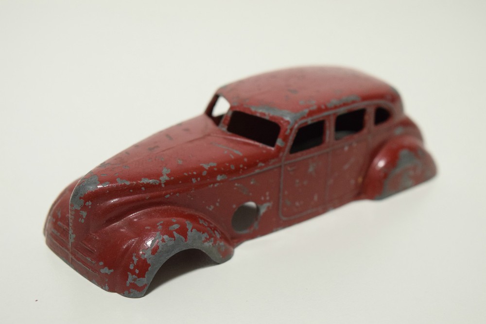 SOLID JUNIOR REMOVABLE BODY BODY ONLY PACKARD RED GOOD CONDITION