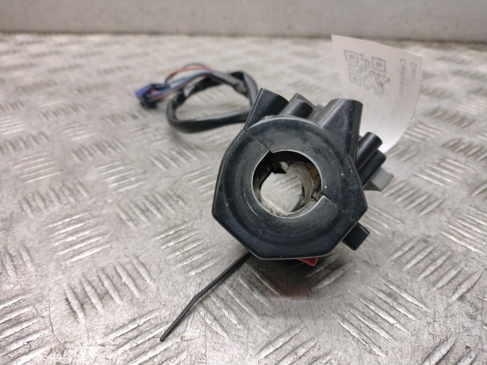 2000 YAMAHA YP 250 YP250 Right Hand Switch Gear