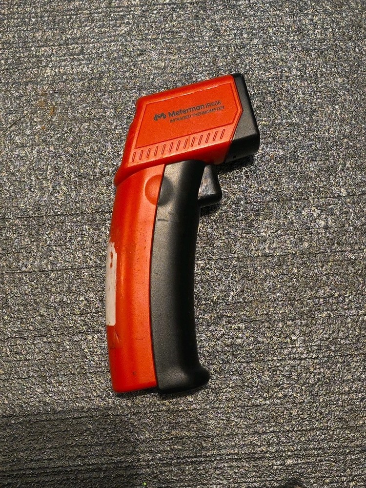 Meterman Infrared Thermometer with Laser Pointer IR608