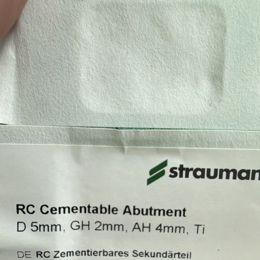 Straumann RC Cementable Abut