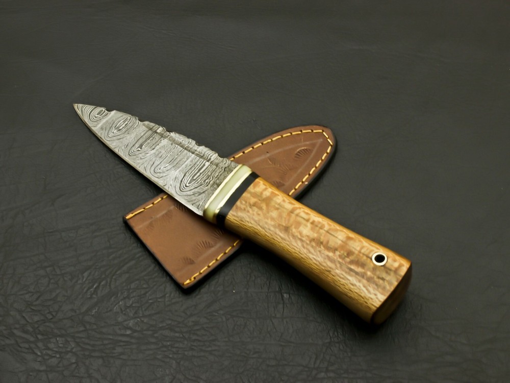 8 inches Celtic Scottish Dirk SGIAN DUBH DAGGER Bone Handle Knife.