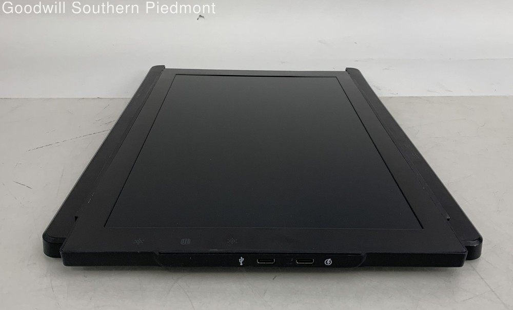 Mobile Pixels TRIO MAX 14" Portable Laptop Screen Extender - Tested