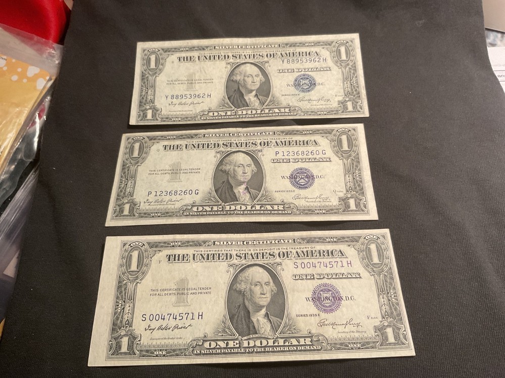 Error -3-  1935-Series E- Dollar Bills- Circulated. All different cuts.