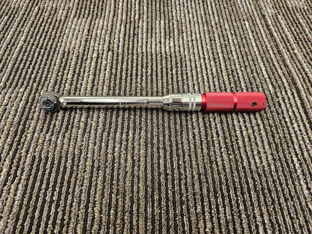 1/4" Drive Round-Head Micro-Adjustable Torque Wrench