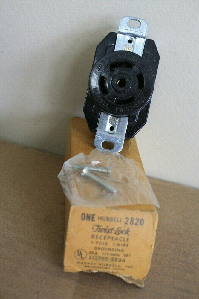 HUBBELL 2820 LOCKING RECEPTACLE