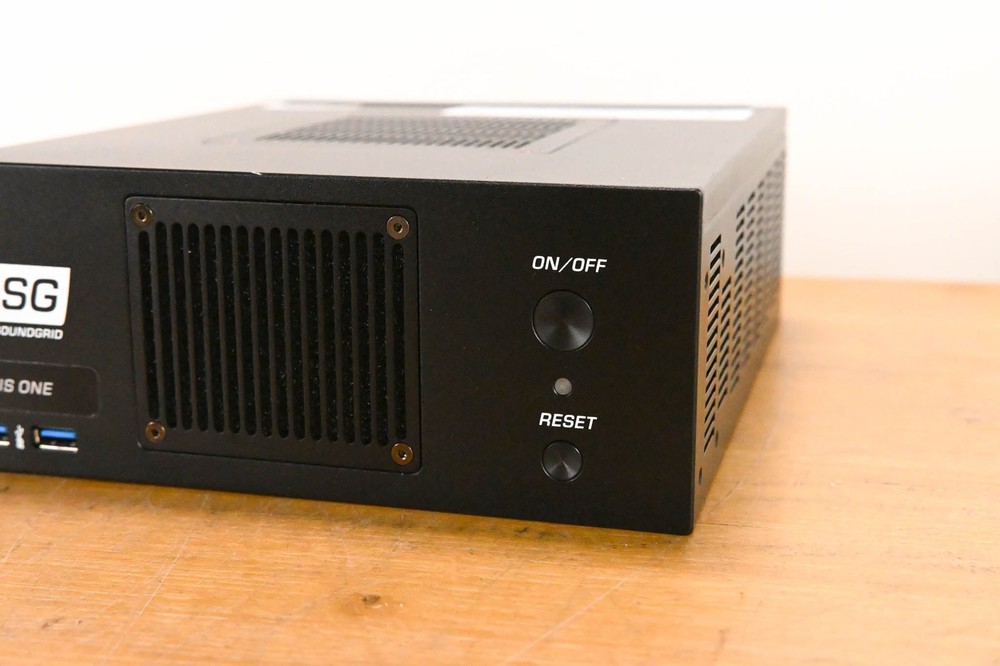 Waves SoundGrid Axis One SoundGrid Computer for Live Audio CG01X7D