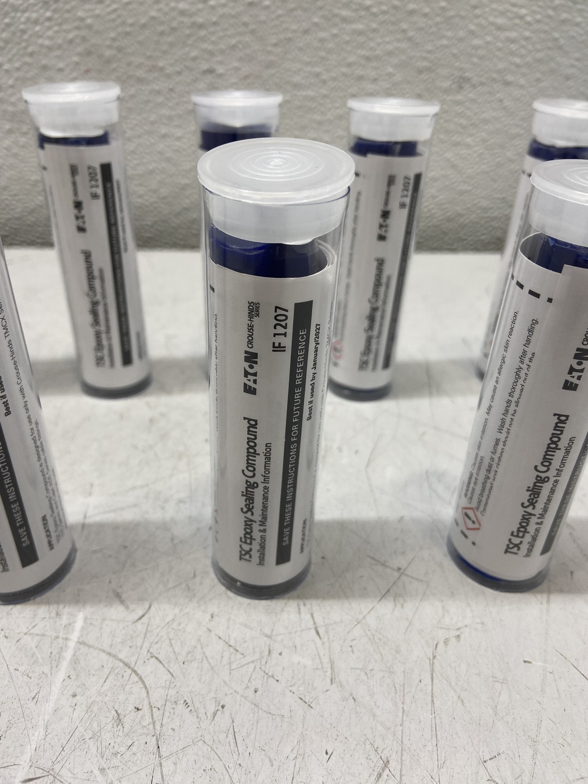 Crouse Hinds TSC1 Fittings (12) 2 Oz Tube Epoxy Seal Compound A6121461