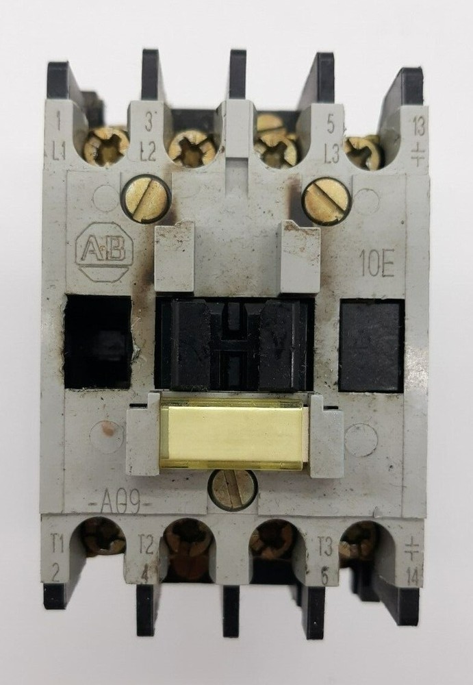 Allen-Bradley 100-A09N*3 Contactor
