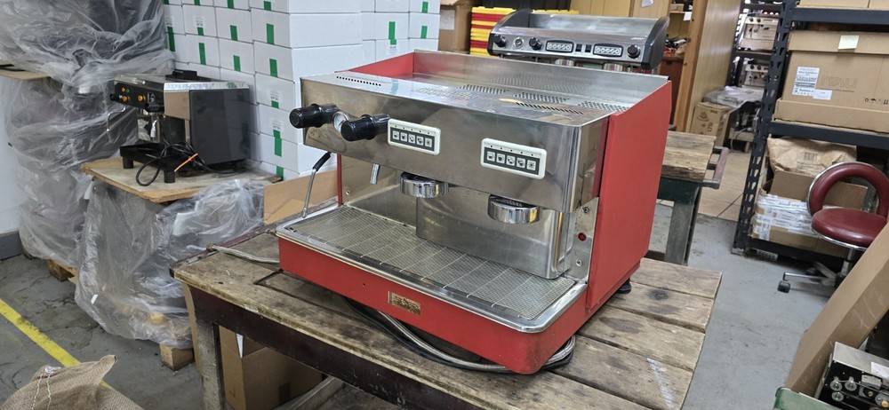 Expobar 2 group espresso machine Automatic Programmable Shots Doses A Classic