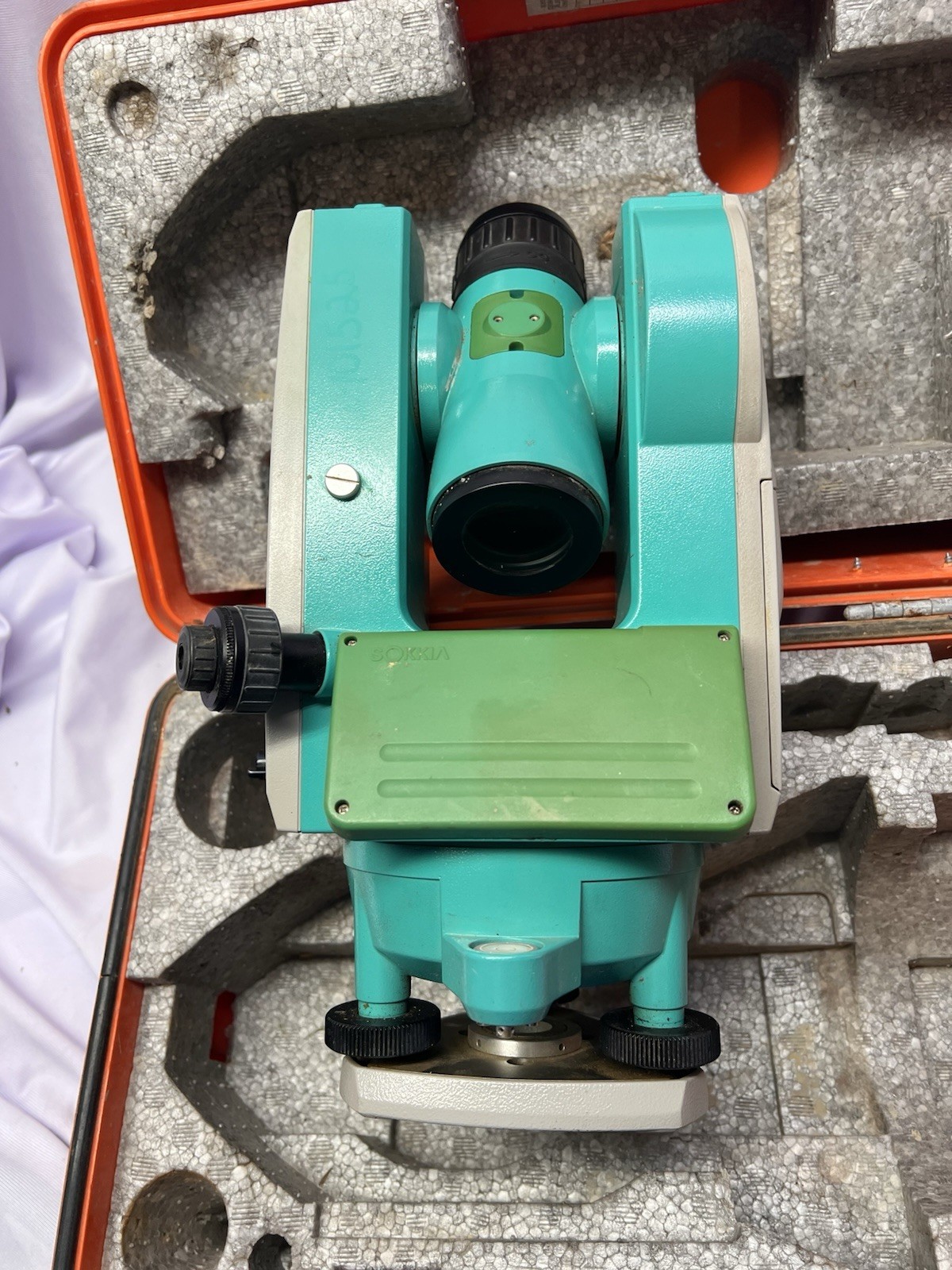 SOKKIA DT-600 Electronic Digital Theodolite Parts Or Repair READ NO POWER