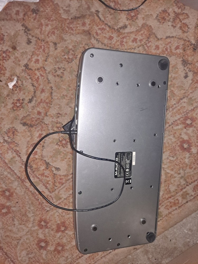 M-Audio O2 Mobile USB MIDI Controller Keyboard used