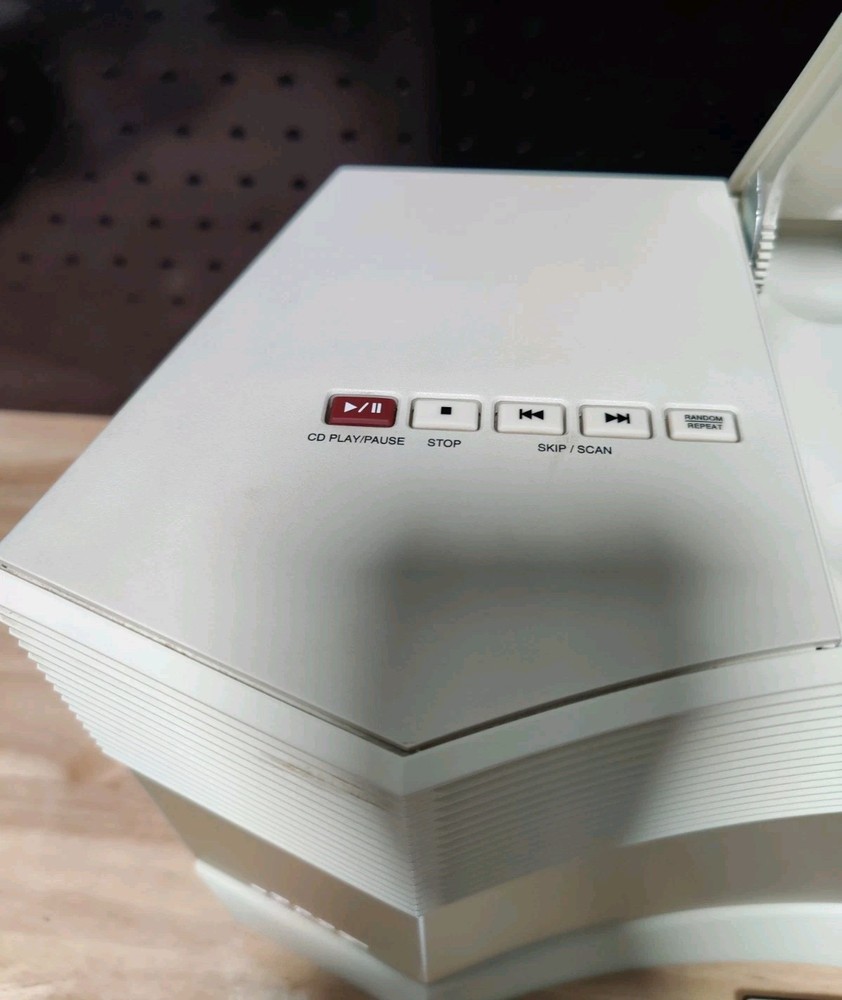 Bose Acoustic Wave Audio System w/Remote