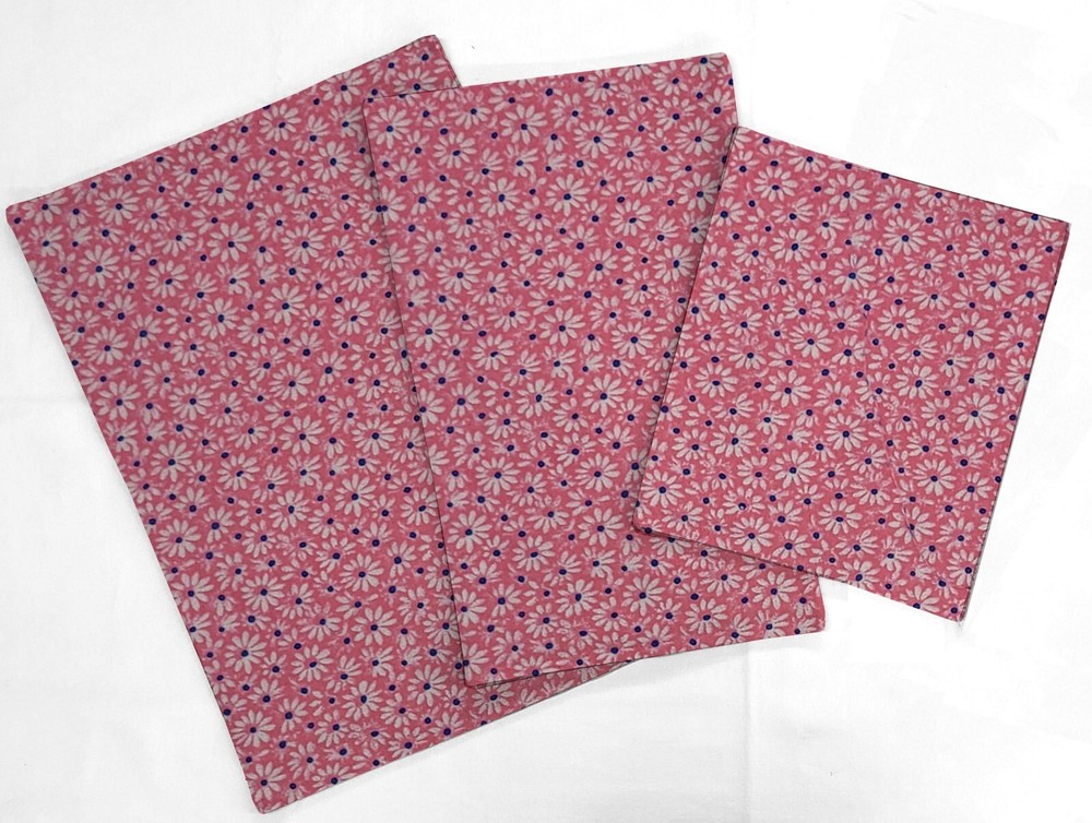 Crazy for Daisies Countertop Protecting Slider Mats