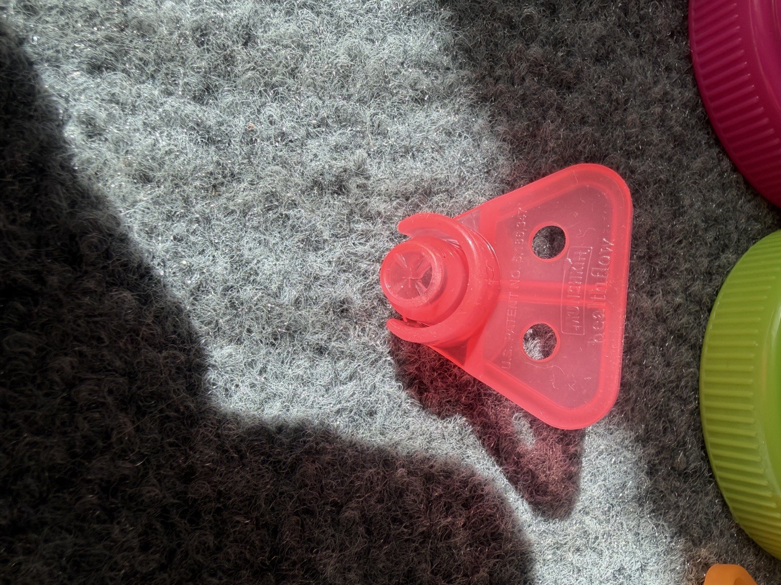 VTG Y2K 2003 Dora The Explorer/Boots Munchkin Healthflow 10fl Oz Sippy Cup LOT 2