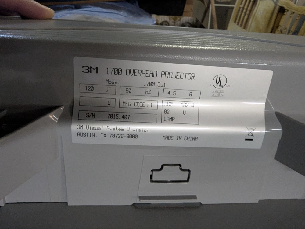 3M overhead projector