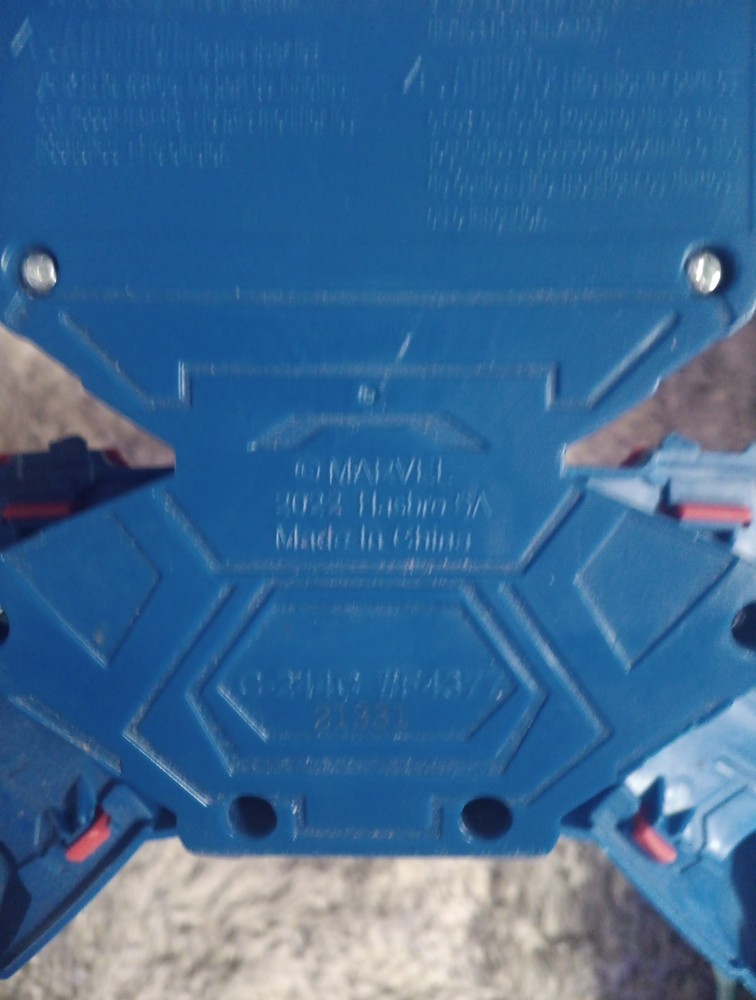 Nerf Marvel Avengers Assembler Captain America's Shield Blaster, Spider Man Web