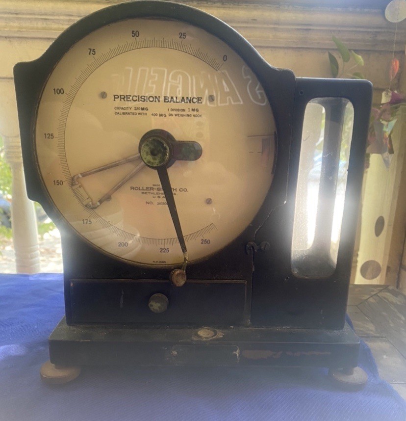 Precision balance, Science