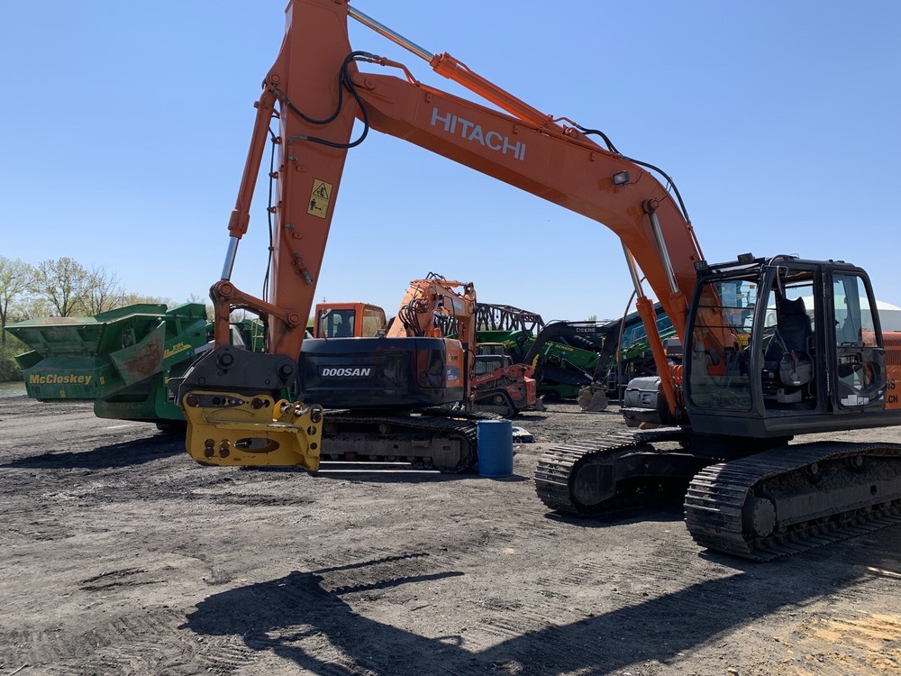 Excavator Standard Pallet Forks