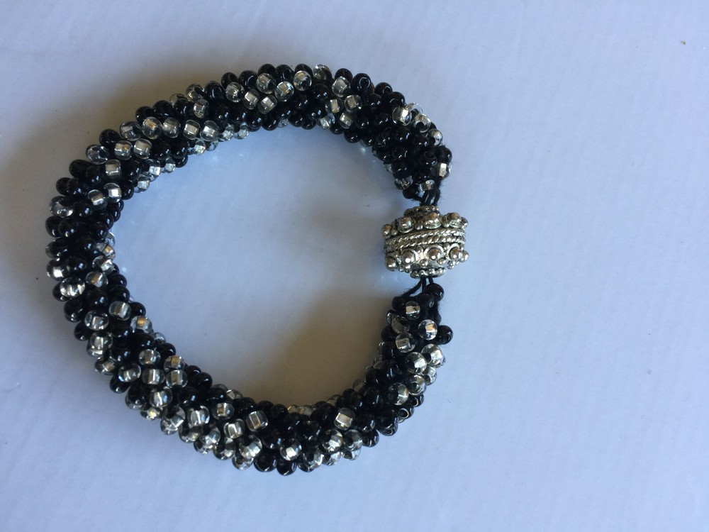 Unique modern & Elegant beaded black & silver pendant Bracelet / Bangle