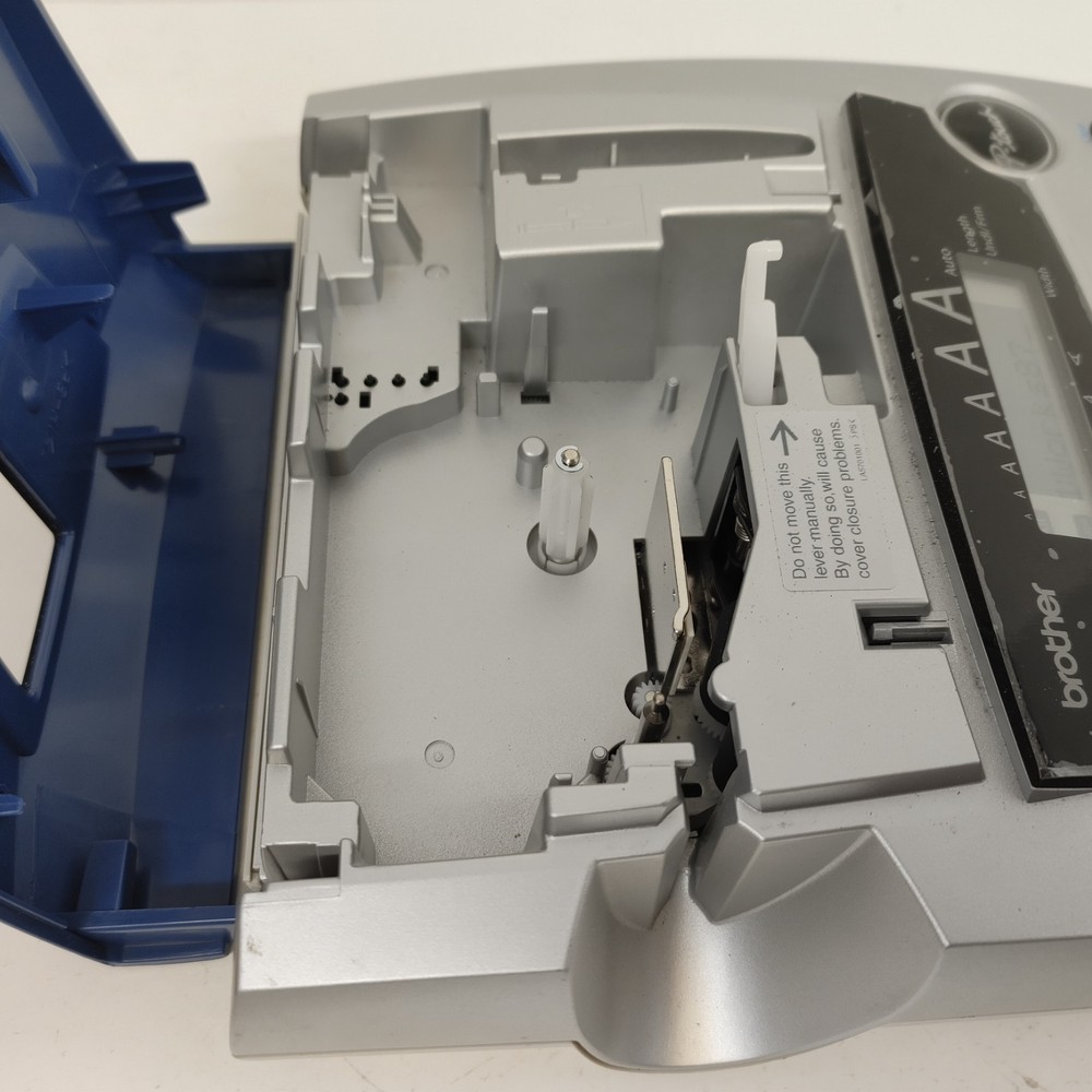 Brother P-touch PT-2300 Labeling System Tested
