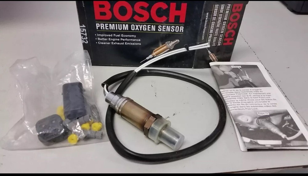 BOSCH 15732 PREMIUM OXYGEN SENSOR 0-258-005-732 Universal Left/Right