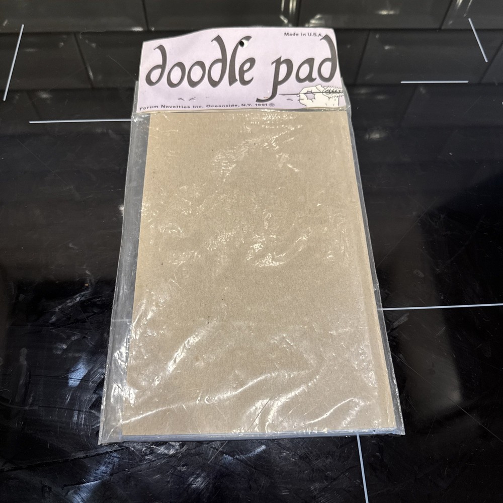 Doodle Pad/The Working Man’s Doodle (Novelty)