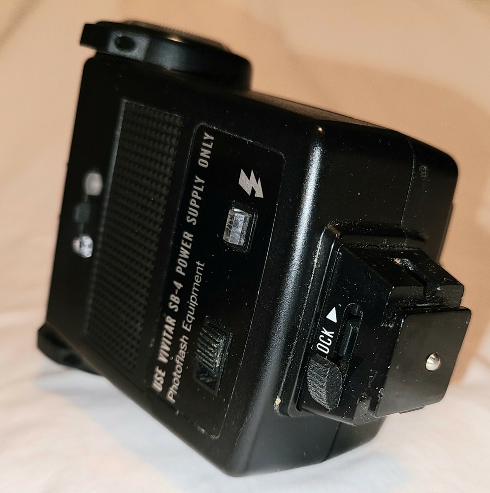 Vintage Vivitar auto thyristor 283 camera flash