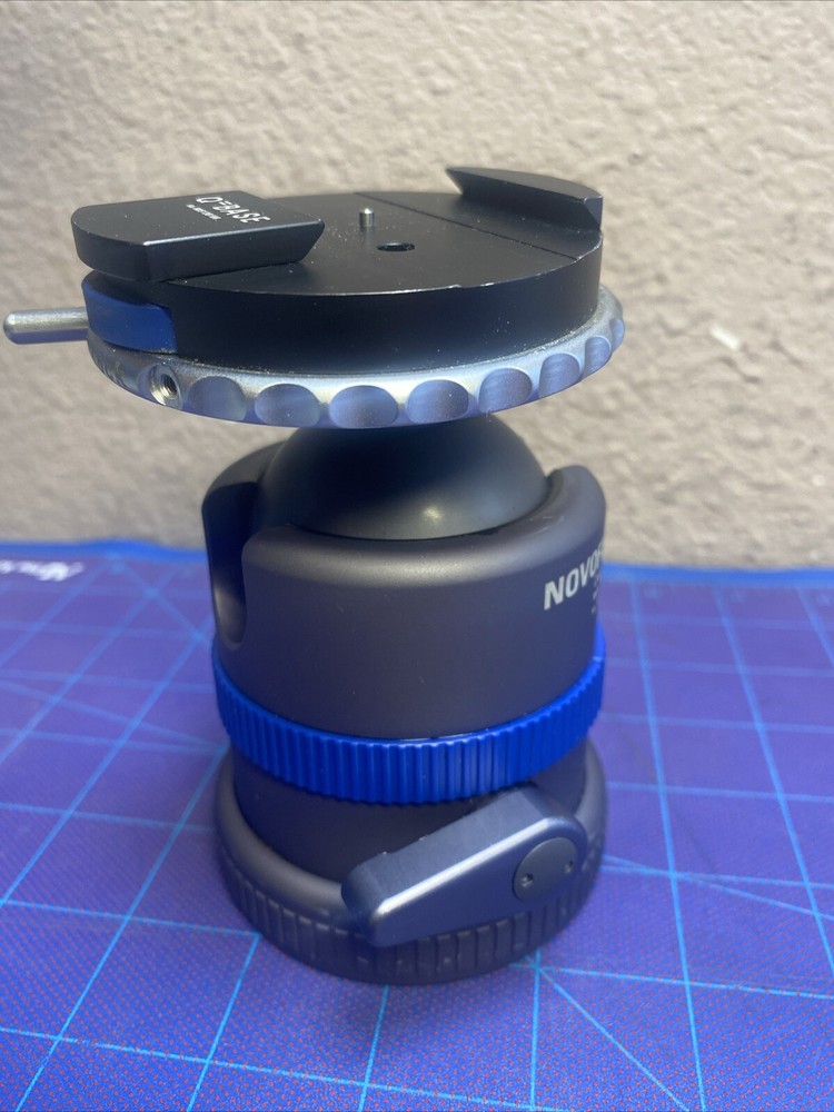 Novoflex ClassicBall 5 with Q Base (untested)