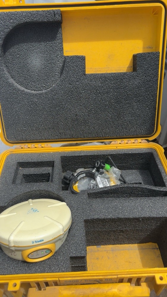 Trimble 5800 45145-46 GPS Data Collector w/ Case