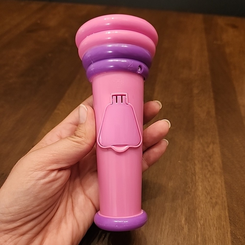 Dora The Explorer Projector Flashlight With One Disc