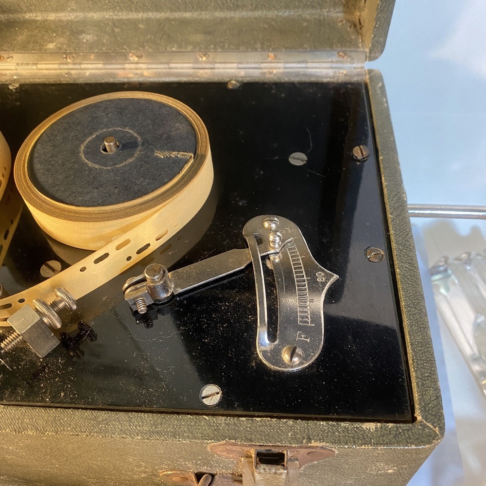 The Peerless Signagraph RCA Morse Code Training Machine W/ 3 Rolls