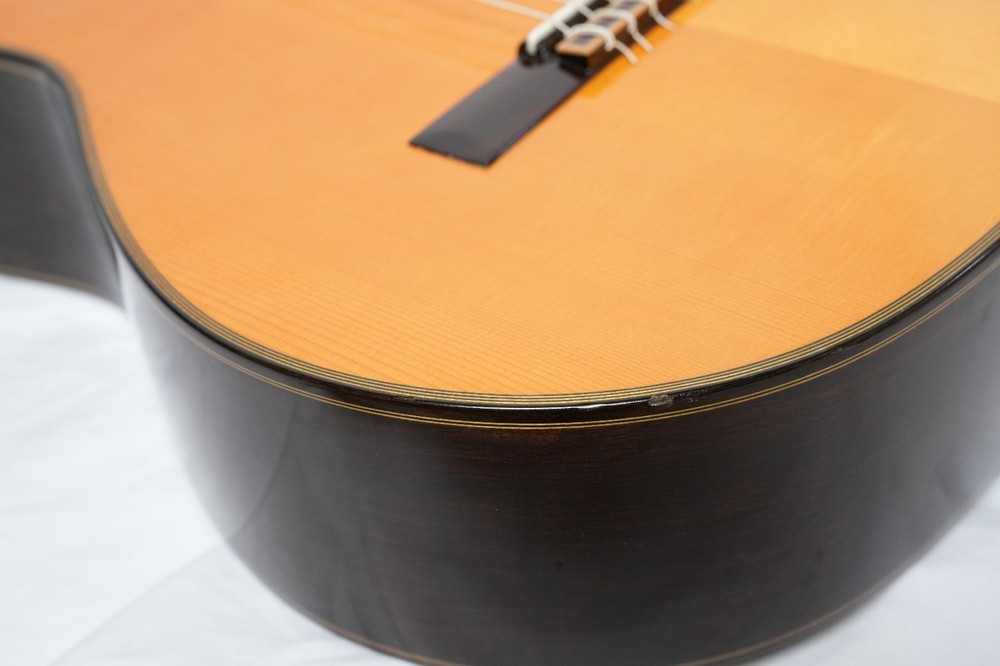 ARIA A-100S All Solid Wood Classical Guitar USED