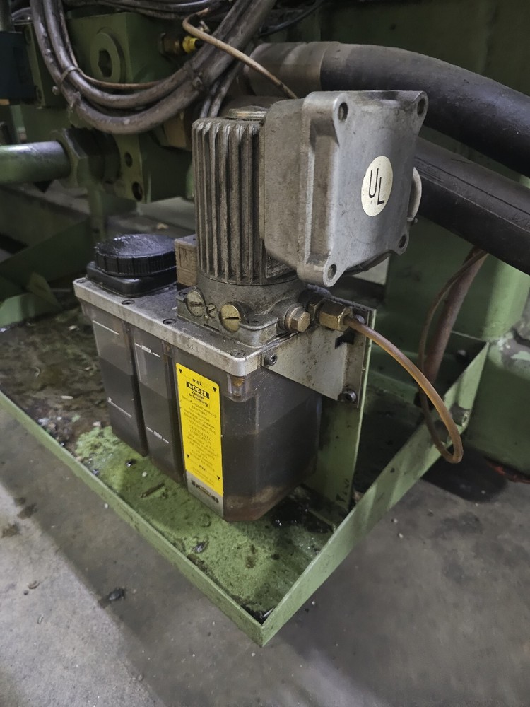 Engel Injection Molding Machine Clamp Lube Pump