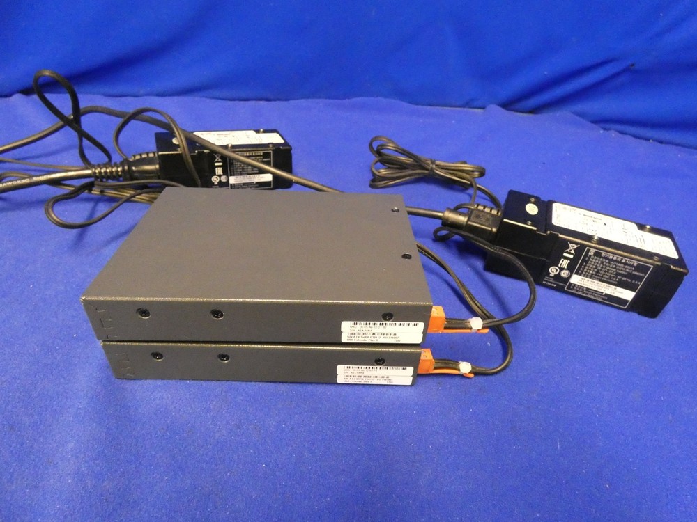 Extron USB Extender Plus R, Extron USB Extender Plus T, 2 Extron Power Supplies
