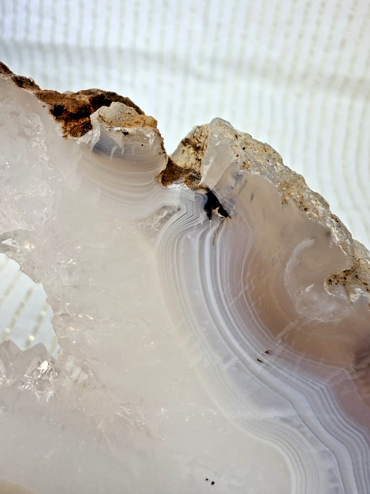 Grey Lace & Quartz Slab