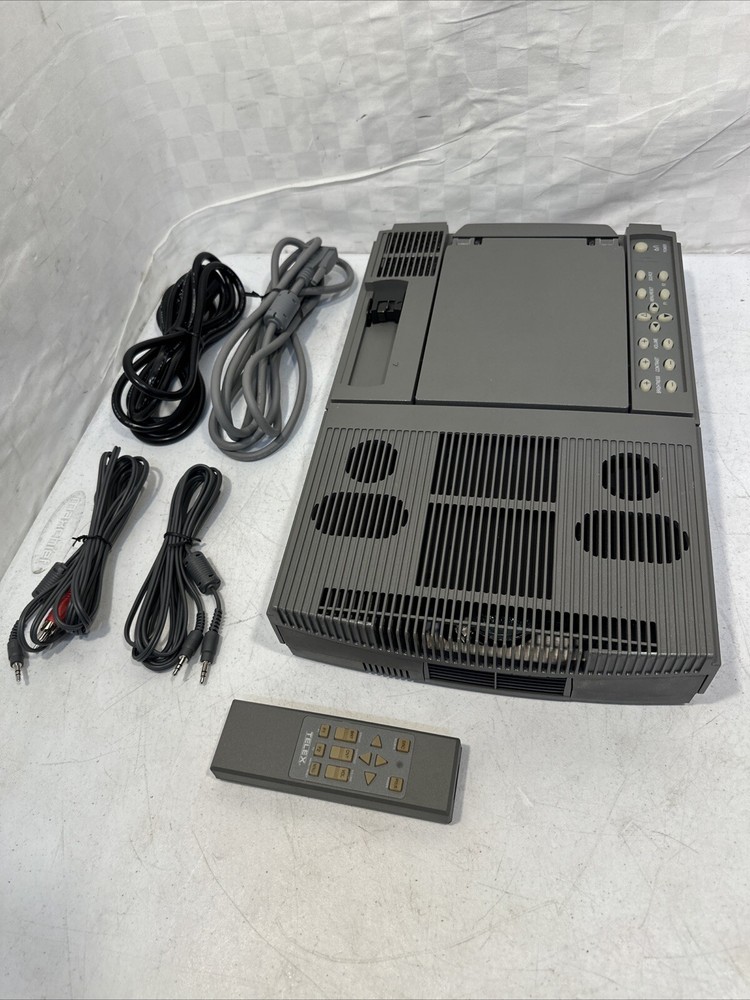 Telex Firefly P250 SVGA LCD Notebook Projector